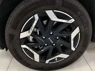 Kia Seltos 2023 купить из Китая, цена 2 267 000 ₽ — Suifenhe Auto