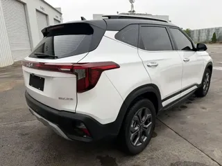 Kia Seltos 2023 купить из Китая, цена 1 851 000 ₽ — Suifenhe Auto