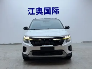 Kia Seltos 2023 купить из Китая, цена 1 979 000 ₽ — Suifenhe Auto