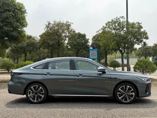 Chery Arrizo 8 PRO 2025 купить из Китая, цена 2 881 000 ₽ — Suifenhe Auto
