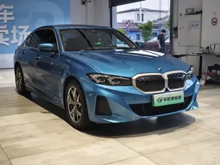 BMW i3 2023 купить из Китая, цена 4 603 000 ₽ — Suifenhe Auto