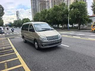 Dongfeng Fengxing Lingzhi 2019 купить из Китая, цена 1 104 000 ₽ — Suifenhe Auto