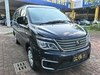 Dongfeng Fengxing Lingzhi 2022 купить из Китая, цена 1 081 000 ₽ — Suifenhe Auto