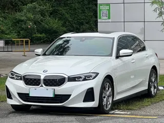 BMW i3 2022 купить из Китая, цена 4 492 000 ₽ — Suifenhe Auto