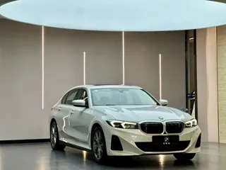 BMW i3 2022 купить из Китая, цена 4 641 000 ₽ — Suifenhe Auto