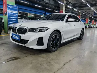 BMW i3 2024 купить из Китая, цена 4 260 000 ₽ — Suifenhe Auto