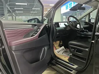 GAC Trumpchi M8 2025 купить из Китая, цена 4 616 000 ₽ — Suifenhe Auto