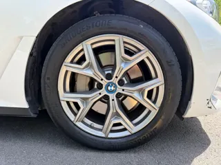 BMW i3 2023 купить из Китая, цена 4 492 000 ₽ — Suifenhe Auto