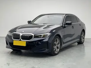 BMW i3 2023 купить из Китая, цена 4 566 000 ₽ — Suifenhe Auto