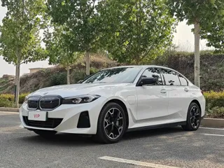 BMW i3 2023