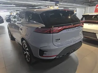 BYD Tang 2025 купить из Китая, цена 4 333 000 ₽ — Suifenhe Auto
