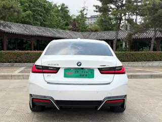 BMW i3 2023 купить из Китая, цена 5 329 000 ₽ — Suifenhe Auto