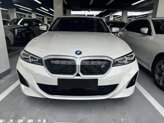 BMW i3 2023 купить из Китая, цена 4 183 000 ₽ — Suifenhe Auto