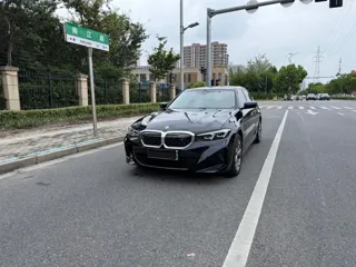 BMW i3 2023 купить из Китая, цена 4 677 000 ₽ — Suifenhe Auto