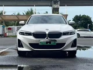 BMW i3 2024 купить из Китая, цена 4 442 000 ₽ — Suifenhe Auto