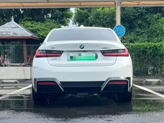 BMW i3 2024 купить из Китая, цена 4 442 000 ₽ — Suifenhe Auto