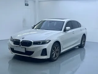 BMW i3 2024 купить из Китая, цена 3 915 000 ₽ — Suifenhe Auto