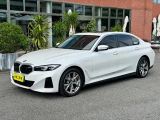 BMW i3 2023 купить из Китая, цена 4 437 000 ₽ — Suifenhe Auto