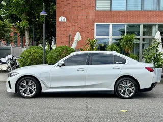 BMW i3 2023 купить из Китая, цена 4 437 000 ₽ — Suifenhe Auto