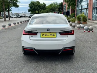 BMW i3 2023 купить из Китая, цена 4 437 000 ₽ — Suifenhe Auto