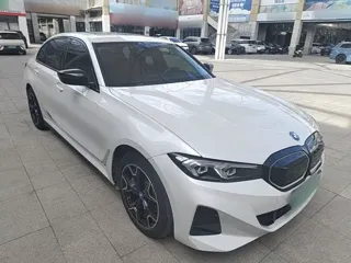 BMW i3 2023 купить из Китая, цена 4 871 000 ₽ — Suifenhe Auto