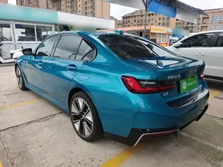 BMW i3 2023 купить из Китая, цена 5 380 000 ₽ — Suifenhe Auto
