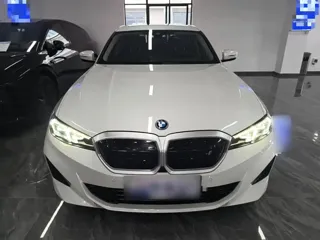 BMW i3 2023 купить из Китая, цена 4 808 000 ₽ — Suifenhe Auto