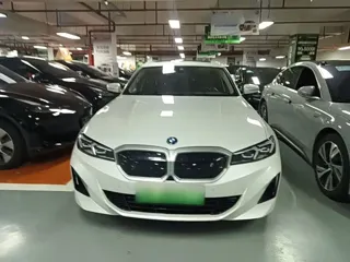 BMW i3 2024 купить из Китая, цена 4 300 000 ₽ — Suifenhe Auto