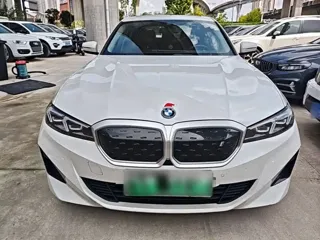 BMW i3 2023 купить из Китая, цена 4 703 000 ₽ — Suifenhe Auto