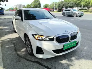 BMW i3 2023 купить из Китая, цена 4 357 000 ₽ — Suifenhe Auto