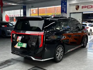 GAC Trumpchi M8 2025 купить из Китая, цена 4 957 000 ₽ — Suifenhe Auto