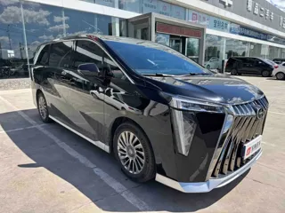 GAC Trumpchi M8 2025