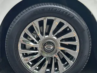 GAC Trumpchi M8 2024 купить из Китая, цена 5 877 000 ₽ — Suifenhe Auto
