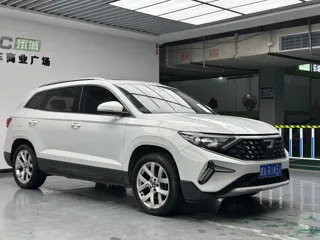 Jetta VS7 2023 купить из Китая, цена 1 289 000 ₽ — Suifenhe Auto