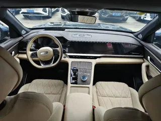 Geely Xingyue 2025 купить из Китая, цена 3 158 000 ₽ — Suifenhe Auto