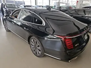 Hongqi H9 2025 купить из Китая, цена 5 433 000 ₽ — Suifenhe Auto