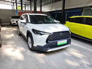 Toyota Corolla Cross 2025 купить из Китая, цена 3 215 000 ₽ — Suifenhe Auto