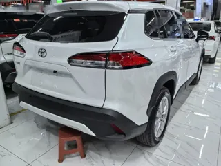 Toyota Corolla Cross 2025 купить из Китая, цена 3 047 000 ₽ — Suifenhe Auto