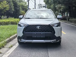 Toyota Corolla Cross 2024 купить из Китая, цена 2 989 000 ₽ — Suifenhe Auto