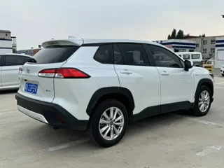 Toyota Corolla Cross 2025 купить из Китая, цена 3 124 000 ₽ — Suifenhe Auto