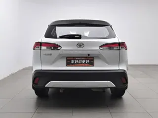 Toyota Corolla Cross 2024 купить из Китая, цена 2 763 000 ₽ — Suifenhe Auto