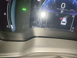 Toyota Corolla Cross 2024 купить из Китая, цена 2 963 000 ₽ — Suifenhe Auto