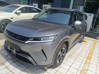 BYD Seal 2025 купить из Китая, цена 2 879 000 ₽ — Suifenhe Auto