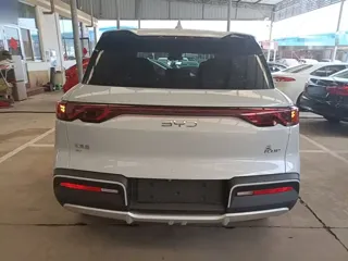 BYD Seal 2026 купить из Китая, цена 1 663 000 ₽ — Suifenhe Auto