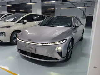 Changan Qiyuan A07 2024 купить из Китая, цена 3 336 000 ₽ — Suifenhe Auto