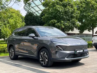 Wuling S 2024 купить из Китая, цена 2 844 000 ₽ — Suifenhe Auto