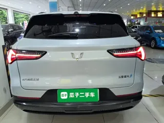Wuling S 2024 купить из Китая, цена 2 718 000 ₽ — Suifenhe Auto
