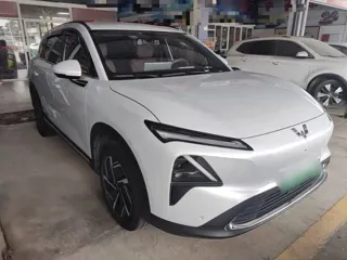 Wuling S 2025 купить из Китая, цена 2 798 000 ₽ — Suifenhe Auto