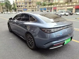 BYD 07 DM-i 2025 купить из Китая, цена 2 989 000 ₽ — Suifenhe Auto