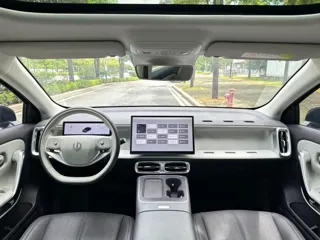 Leapmotor B01 2025 купить из Китая, цена 3 023 000 ₽ — Suifenhe Auto